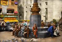 City - Cincinnati, OH - Feeding the pigeons 1938